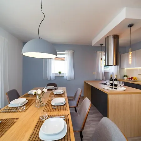 Luxury Loma 1 Villa *