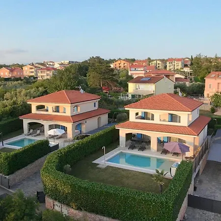 Luxury Loma 1 Villa *